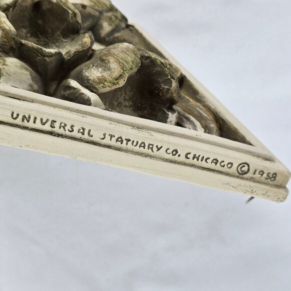 Vintage Universal Statuary Co 1958 Set of 2 Chalkware Floral Wall Hangings - Picture 12 of 16